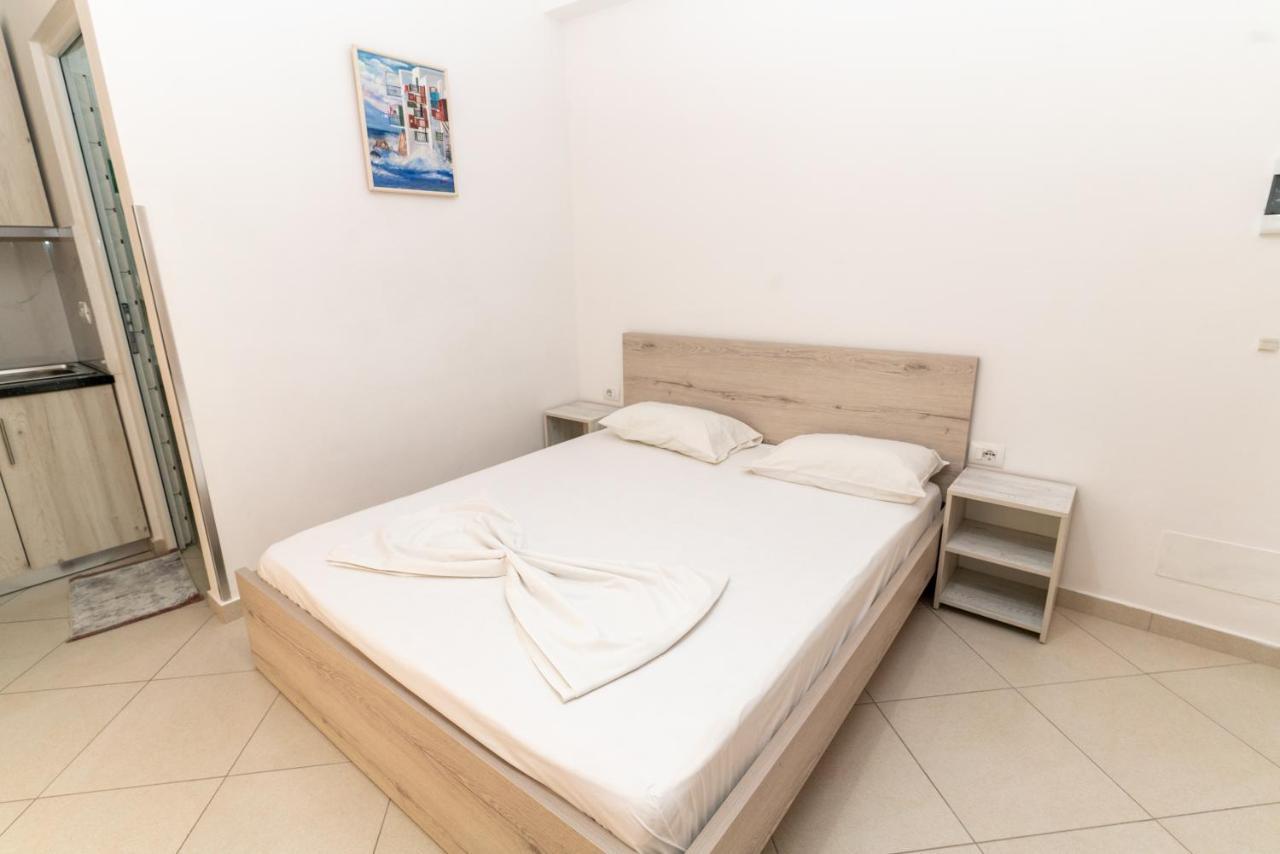 סרנדה Sheme'S Apartments מראה חיצוני תמונה