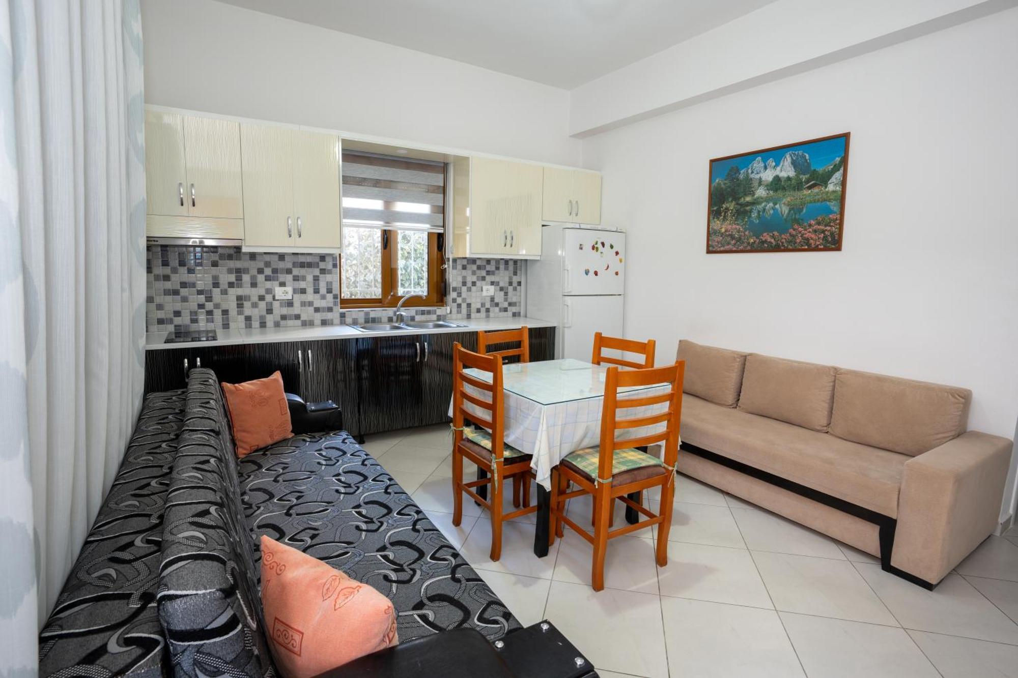 סרנדה Sheme'S Apartments מראה חיצוני תמונה